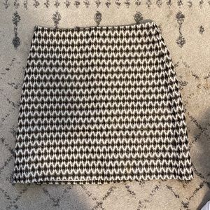 Gently worn - Loft mini skirt